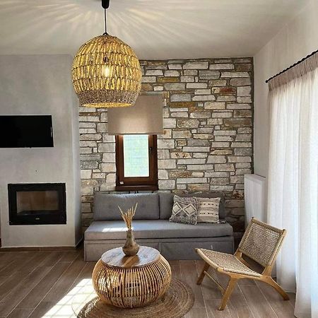 Peri Elxis Luxury Suites Mouresi Exterior foto